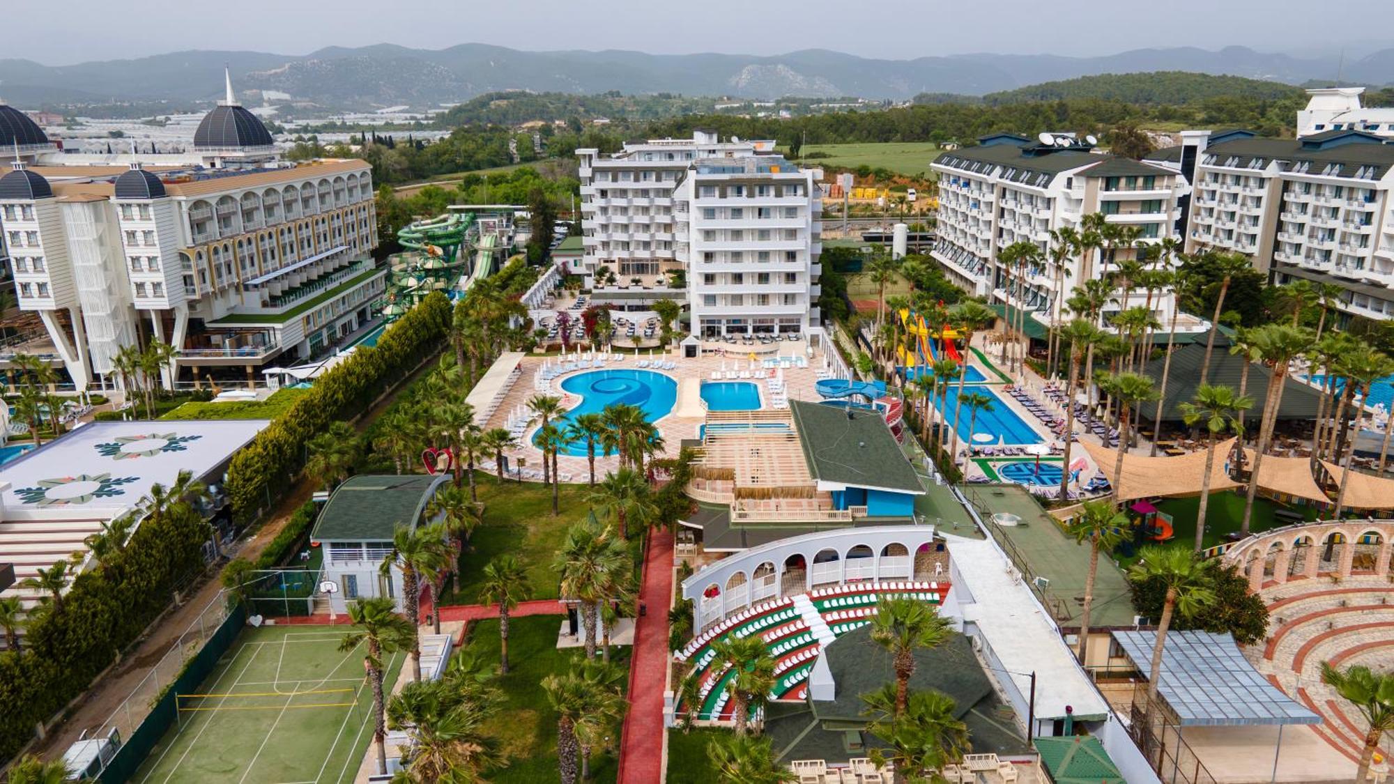 Holiday Garden Resort Okurcalar Exterior foto