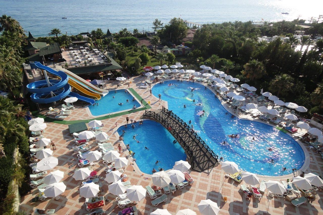 Holiday Garden Resort Okurcalar Exterior foto